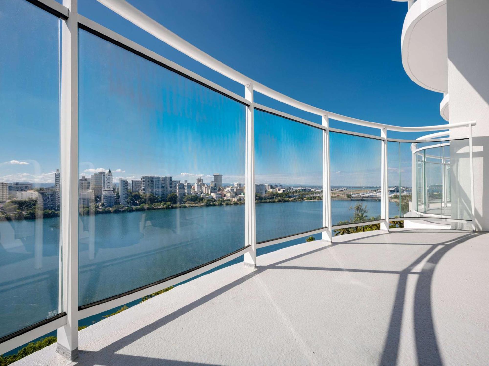 Hilton Garden Inn San Juan Condado Buitenkant foto
